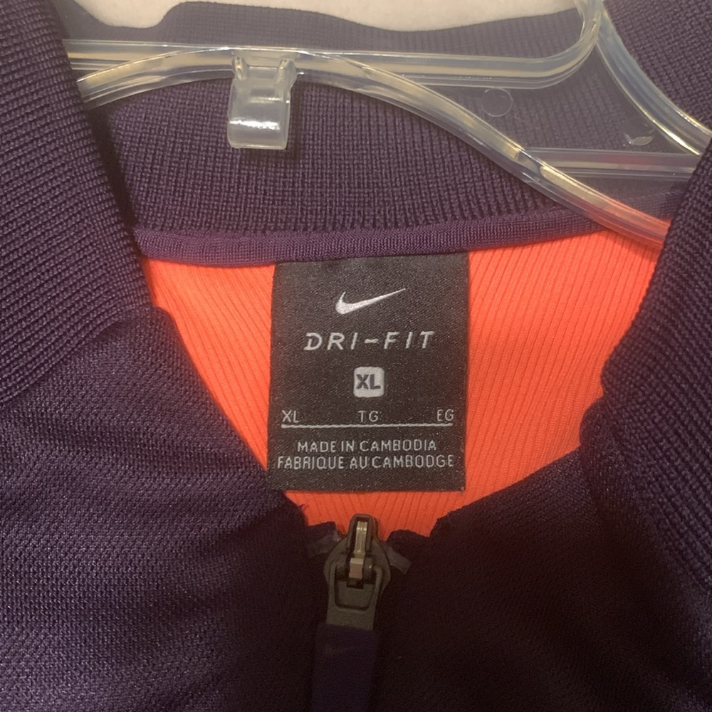 Nike jacket - Picture 4 of 5